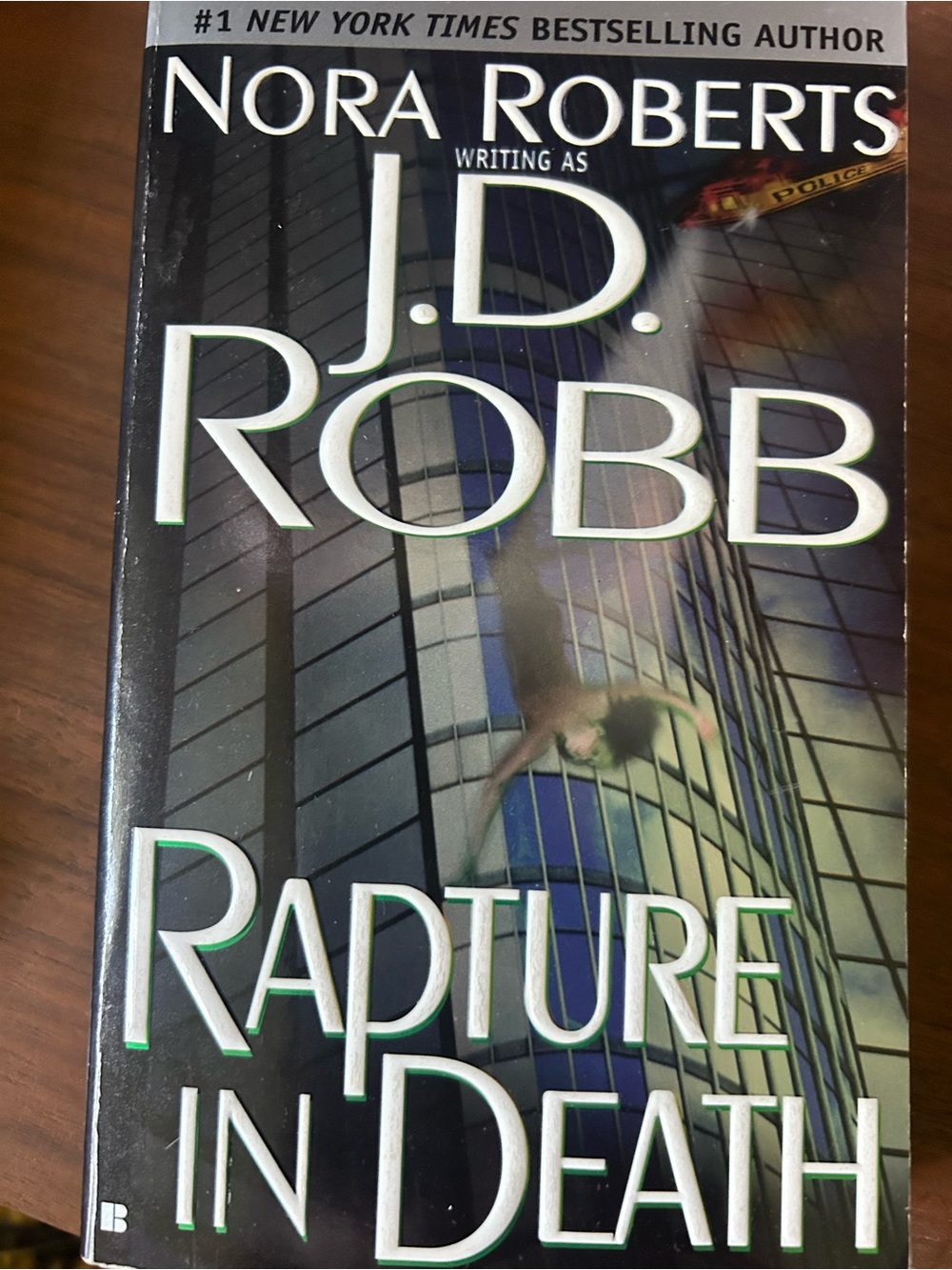 (J.D. Robb) Rapture in Death - Black/Green Cover